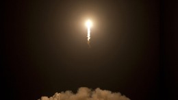 'SpaceX wil internetsatellieten onderbrengen in apart bedrijf'