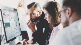 Hou regievoering in eigen hand