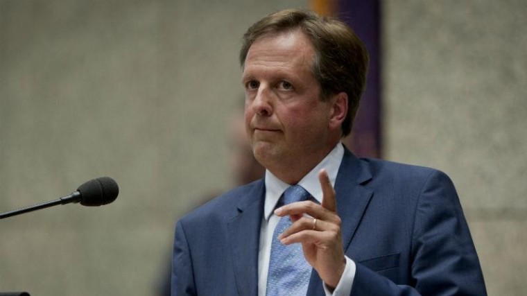 D66 stelt Kamervragen over illegaal aftappen