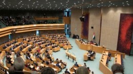Kamervragen over Van Rijbroek, Centric en Oranjewoud
